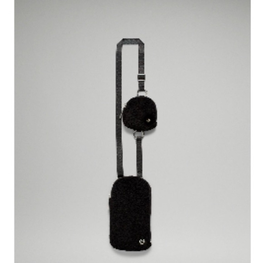 Lululemon Modular Phone Cross Body - fleece - Picture 3 of 7